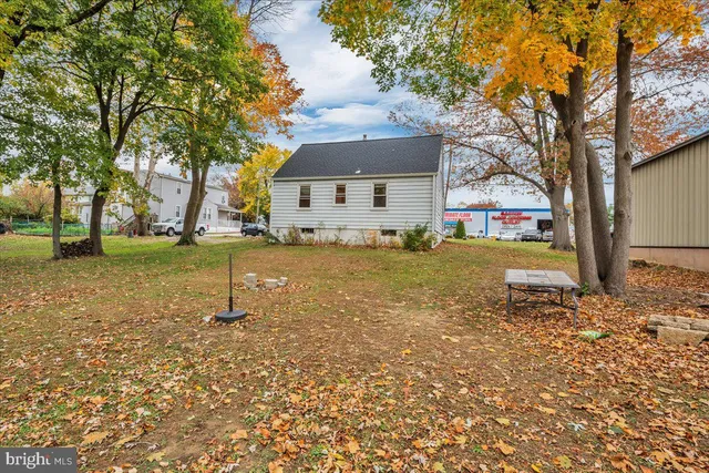 $250,000 | 54 West Browning Road, Bellmawr, NJ 08031