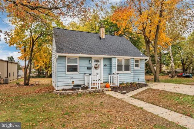 $250,000 | 54 West Browning Road, Bellmawr, NJ 08031
