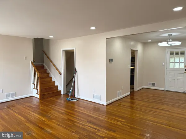 $3,495 | 609 Wallerson Road, Baltimore, MD 21228