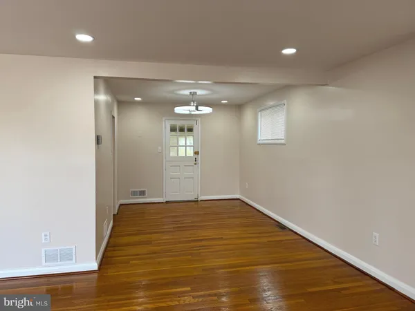 $3,495 | 609 Wallerson Road, Baltimore, MD 21228