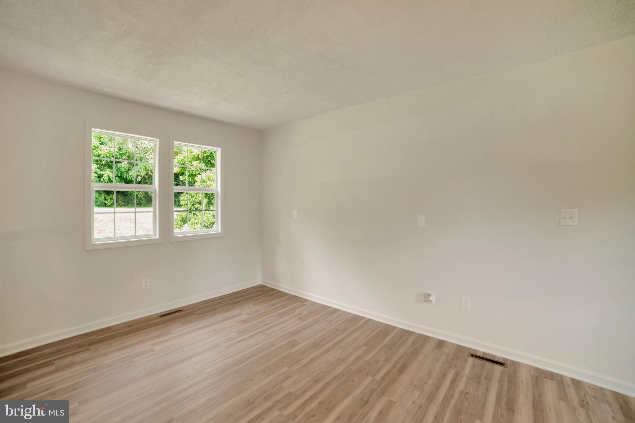 4908 Roller Road Manchester, MD 21102 - Photo 8 of 25