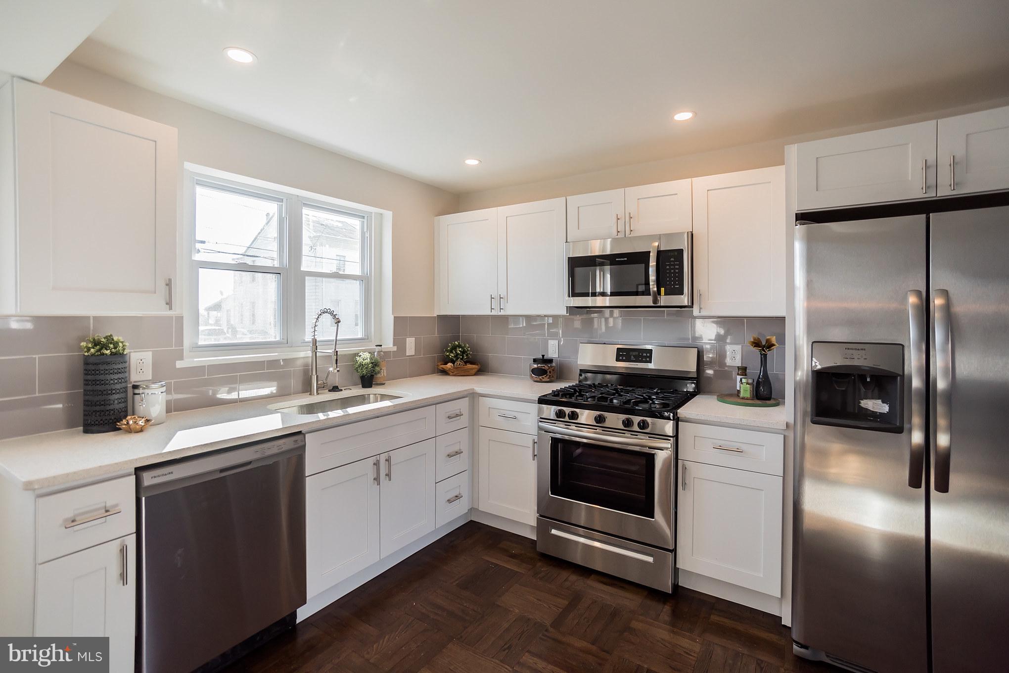220 Overlook Road Philadelphia, PA 19128 - Photo 7 of 23 Gallery Image 7