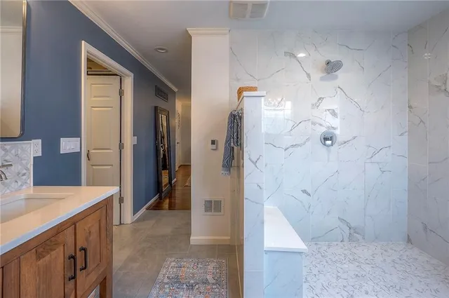 $725,000 | 19535 Birch Street, Stilwell, KS 66085