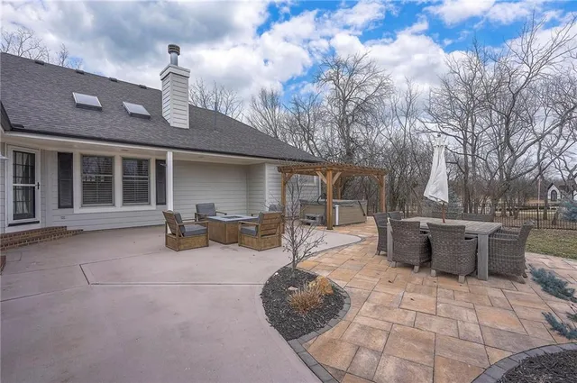 $725,000 | 19535 Birch Street, Stilwell, KS 66085