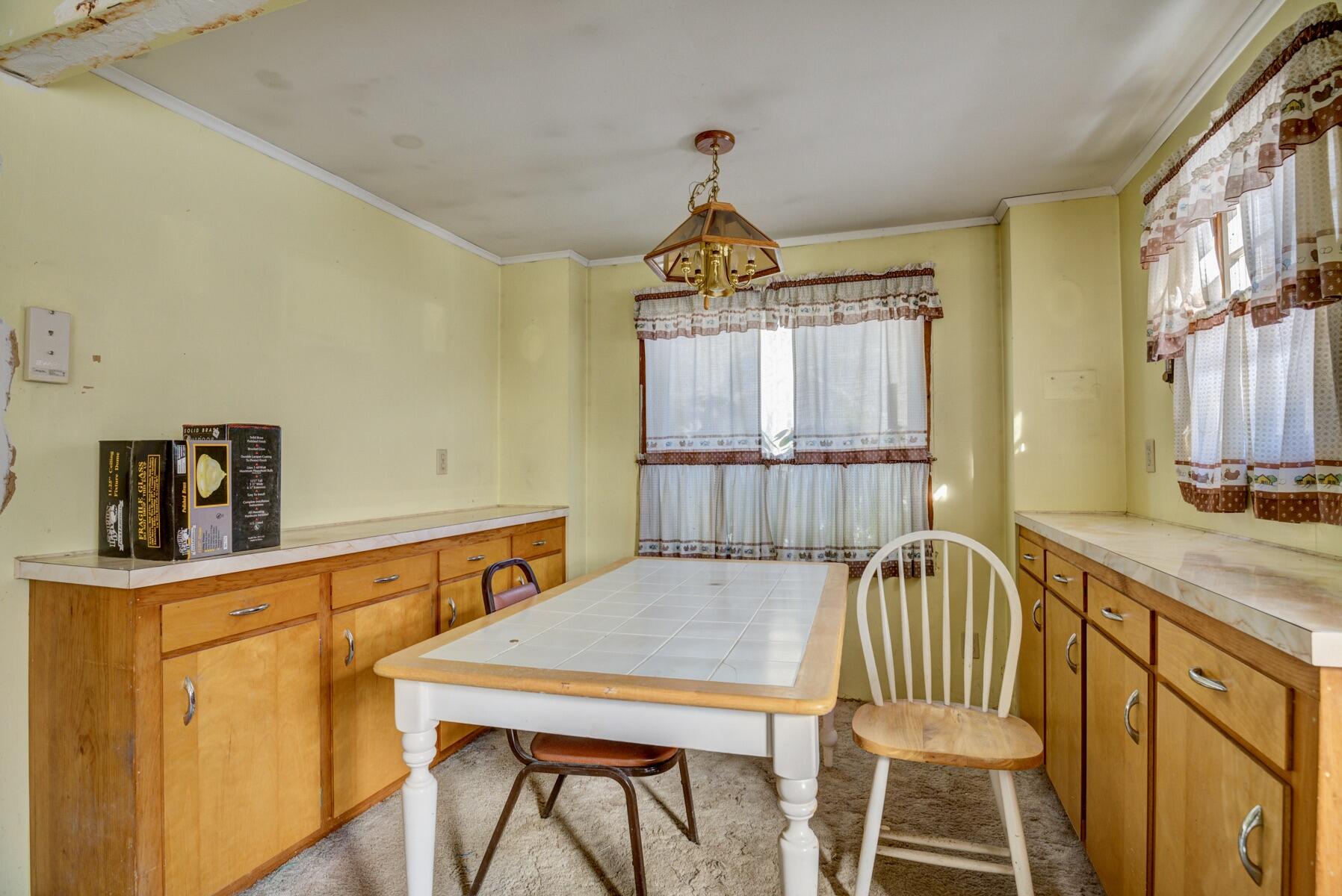 29 Old Port Road Kennebunk, ME 04043 - Photo 7 of 22 Pic#-12