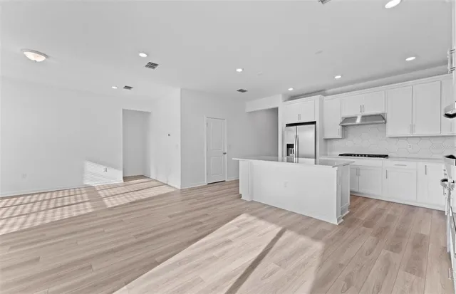 $411,070 | 9445 Daylight Drive, Parrish, FL 34219