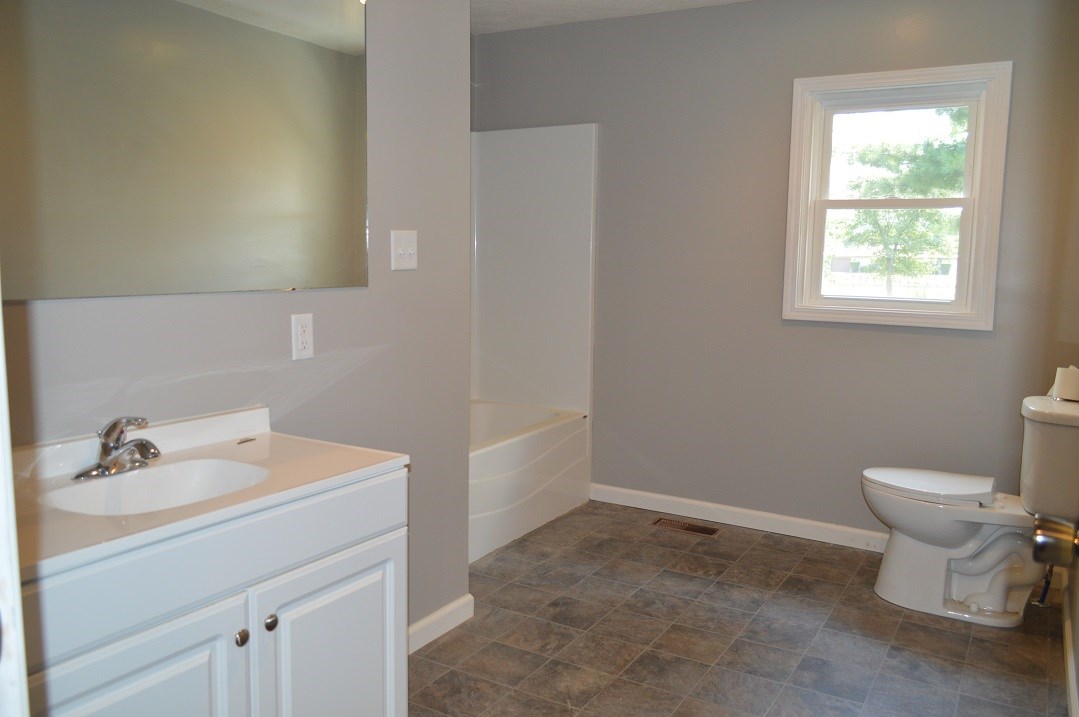 4894 No Name Road Anderson, IN 46017 - Photo 18 of 27 Gallery Image 18