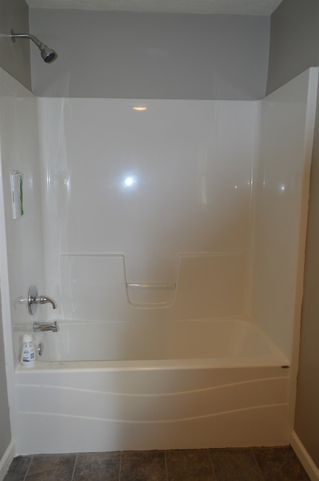4894 No Name Road Anderson, IN 46017 - Photo 20 of 27 Gallery Image 20