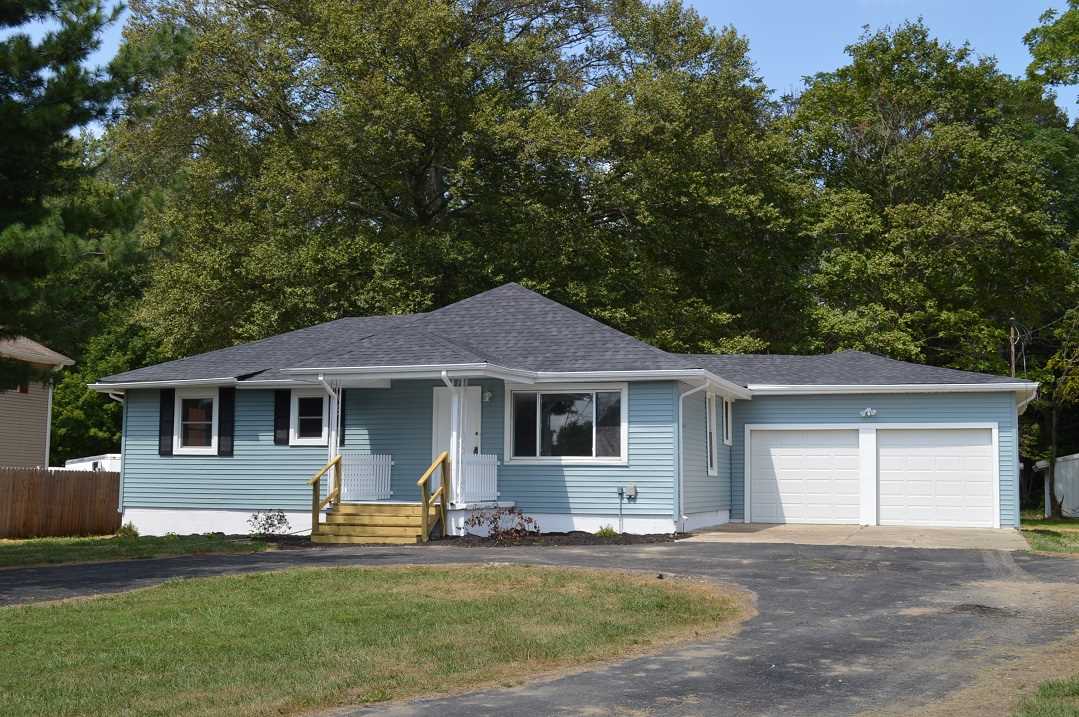 4894 No Name Road Anderson, IN 46017 - Photo 3 of 27 Gallery Image 3