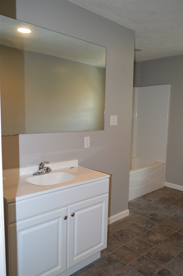 4894 No Name Road Anderson, IN 46017 - Photo 22 of 27 Gallery Image 22