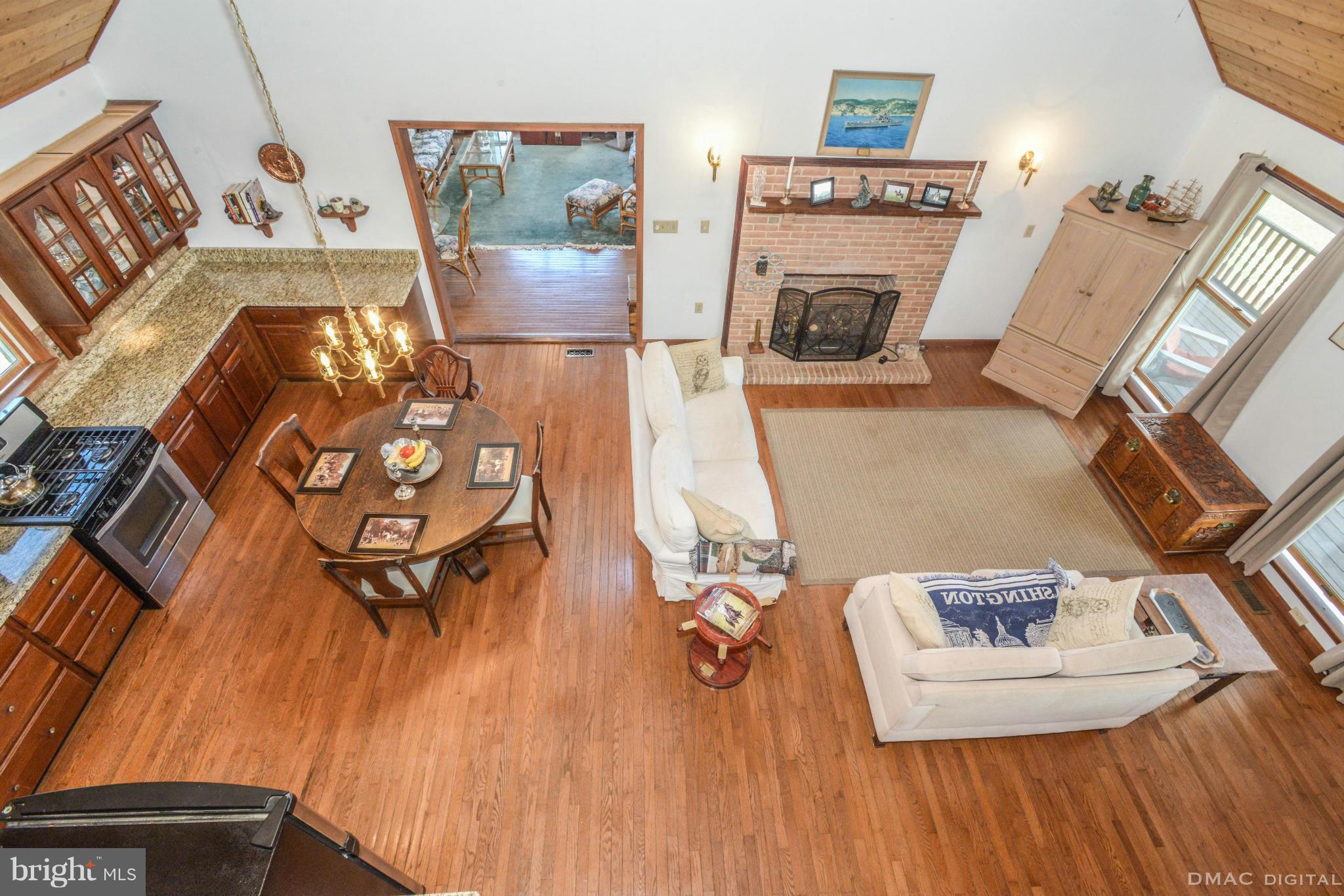 11160 Bennie Duncan Road Frederick, MD 21701 - Photo 7 of 30 Living Room