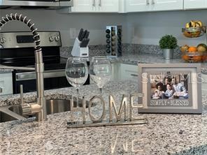 5203 Southwest 155th Loop Ocala, FL 34473 - Photo 4 of 31 Gallery Image 4