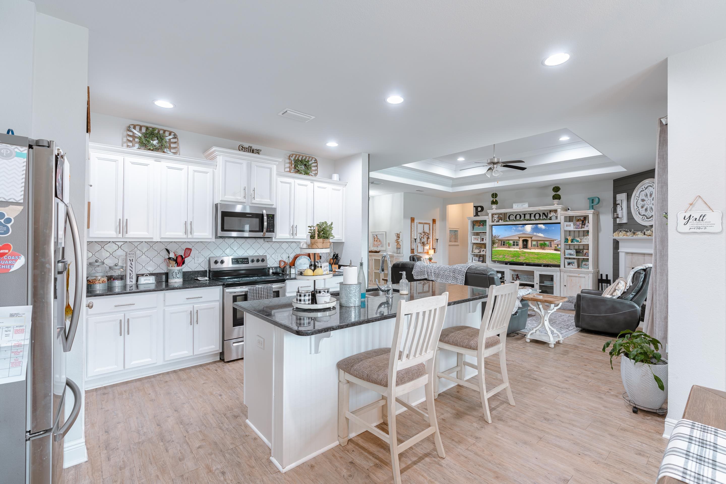 2082 Bourbon Street Foley, AL 36535 - Photo 8 of 51 Kitchen