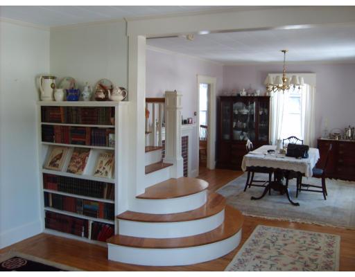 161 Butman Road Lowell, MA 01852 - Photo 3 of 17 Gallery Image 3