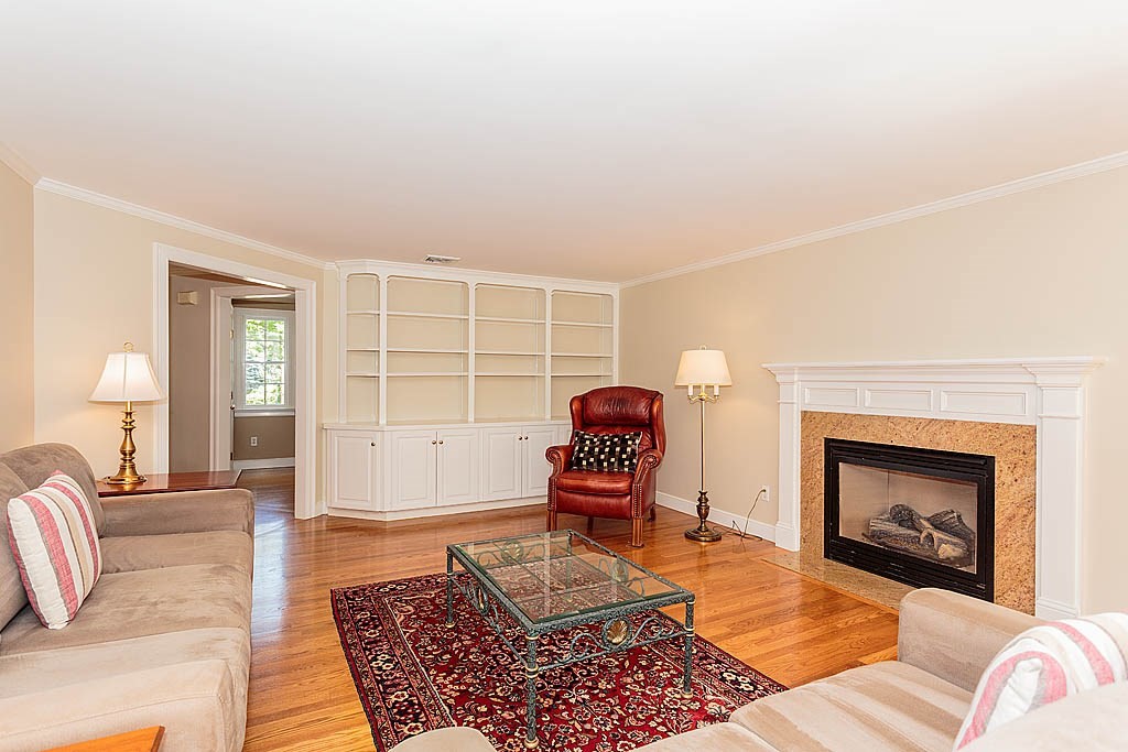 45 Coolidge Road Milton, MA 02186 - Photo 15 of 32