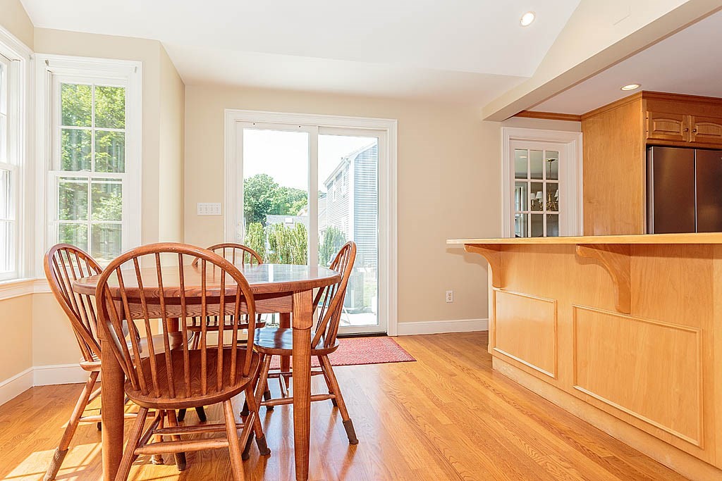 45 Coolidge Road Milton, MA 02186 - Photo 20 of 32
