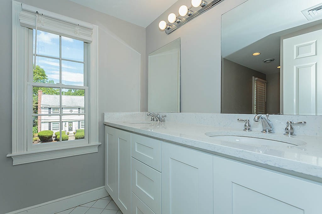 45 Coolidge Road Milton, MA 02186 - Photo 27 of 32