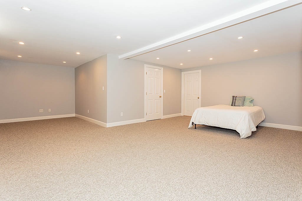 45 Coolidge Road Milton, MA 02186 - Photo 31 of 32