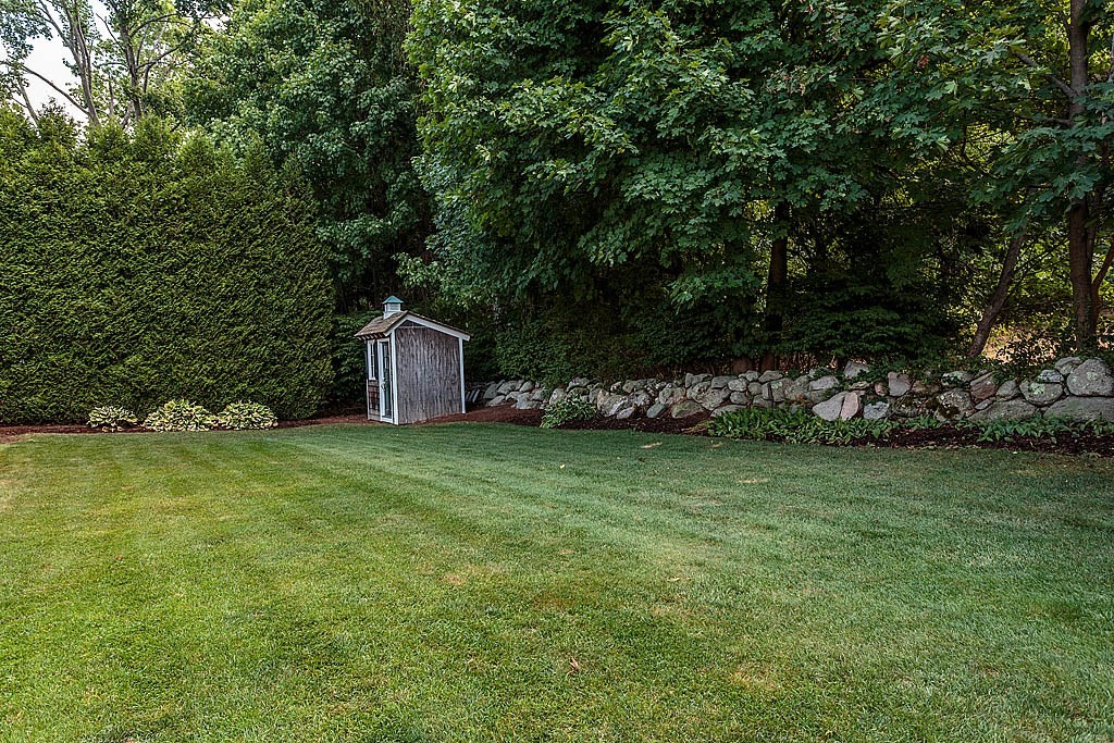 45 Coolidge Road Milton, MA 02186 - Photo 4 of 32