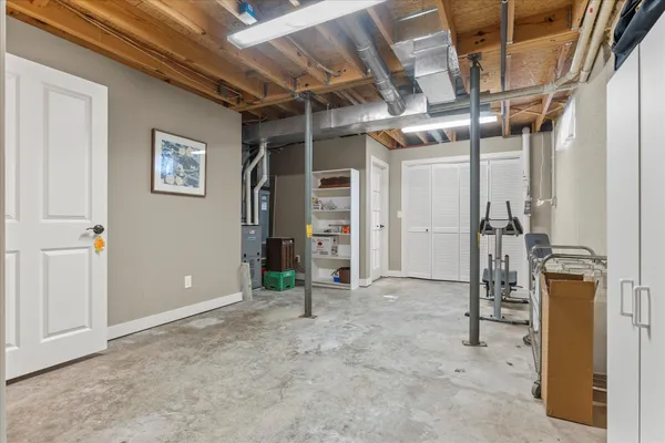 $550,000 | 61271 Lenawee Road, Cassopolis, MI 49031