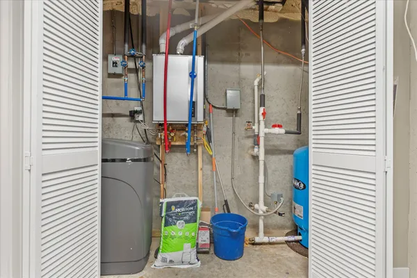 $550,000 | 61271 Lenawee Road, Cassopolis, MI 49031