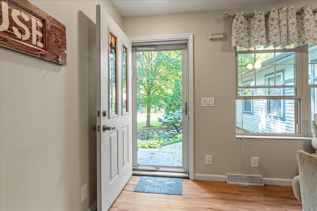 $699,000 | 61271 Lenawee Road, Cassopolis, MI 49031