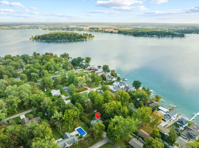 $699,000 | 61271 Lenawee Road, Cassopolis, MI 49031