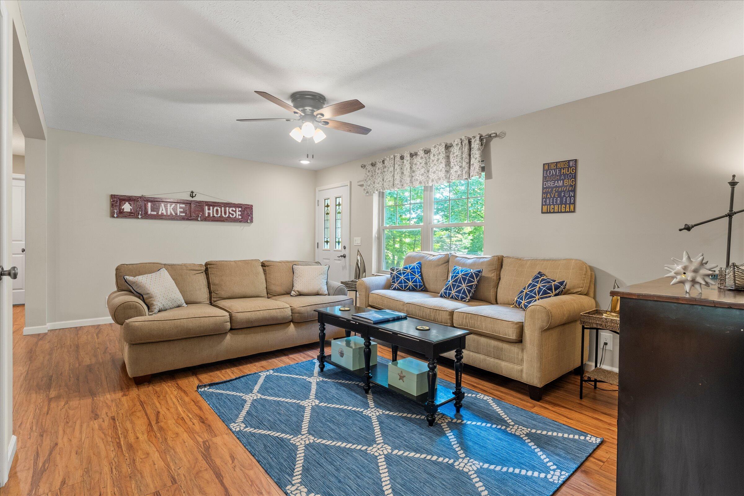 61271 Lenawee Road Cassopolis, MI 49031 - Photo 6 of 46 07-DSC01052