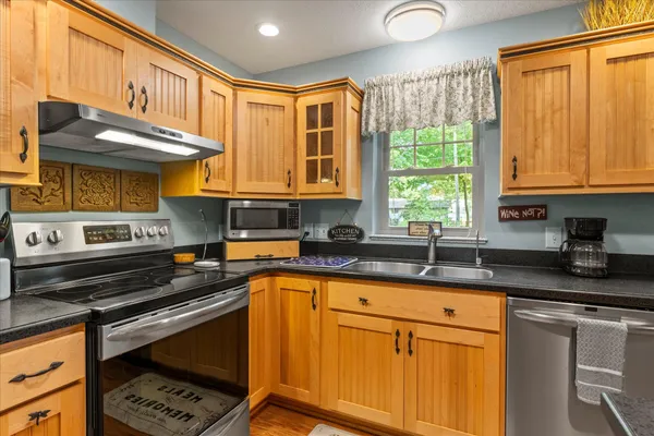 $550,000 | 61271 Lenawee Road, Cassopolis, MI 49031