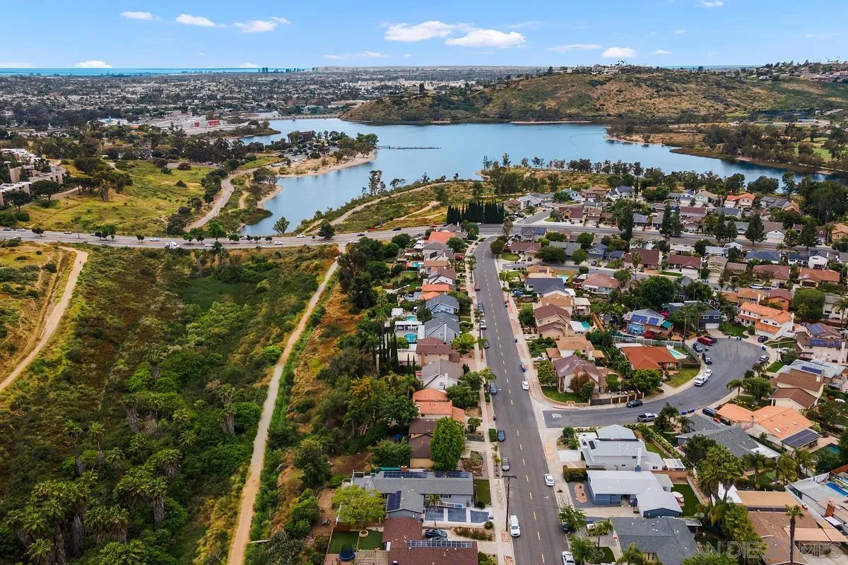 7609 El Paso Street La Mesa, CA 91942 - Photo 40 of 46 a view of a city