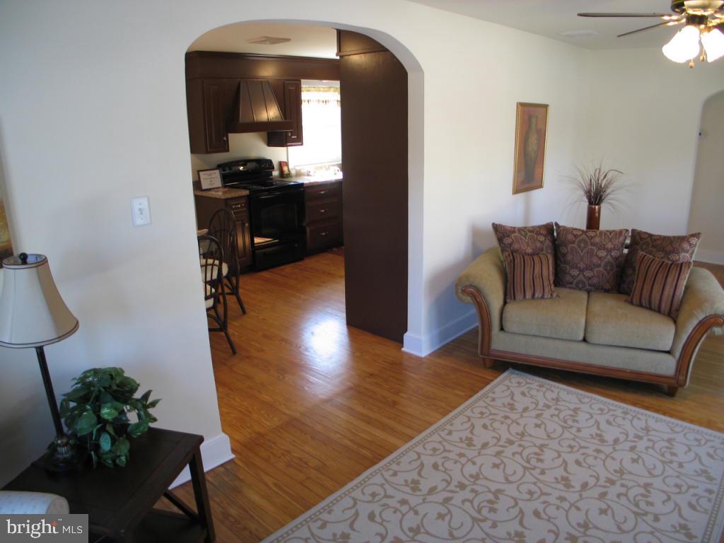 751 Baumgardner Road Lancaster, PA 17603 - Photo 12 of 42 Gallery Image 12