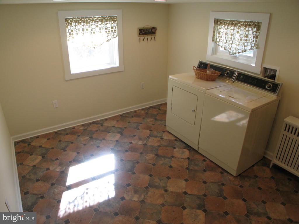 751 Baumgardner Road Lancaster, PA 17603 - Photo 32 of 42 Gallery Image 32
