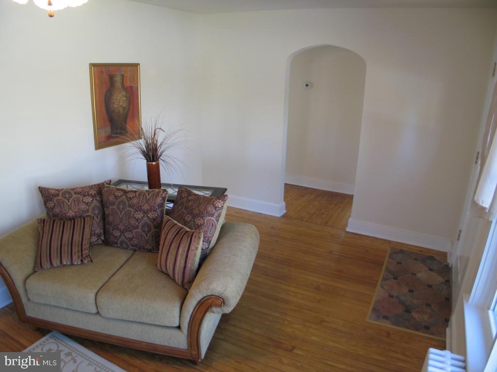 751 Baumgardner Road Lancaster, PA 17603 - Photo 8 of 42 Gallery Image 8