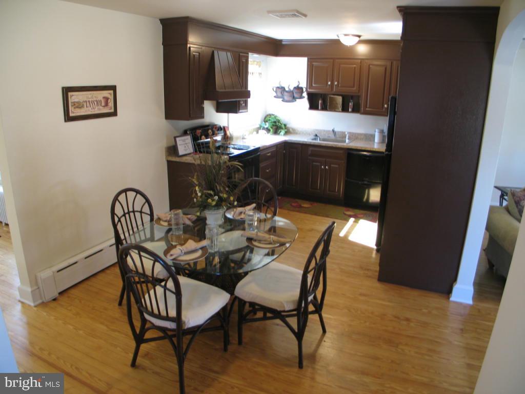 751 Baumgardner Road Lancaster, PA 17603 - Photo 10 of 42 Gallery Image 10