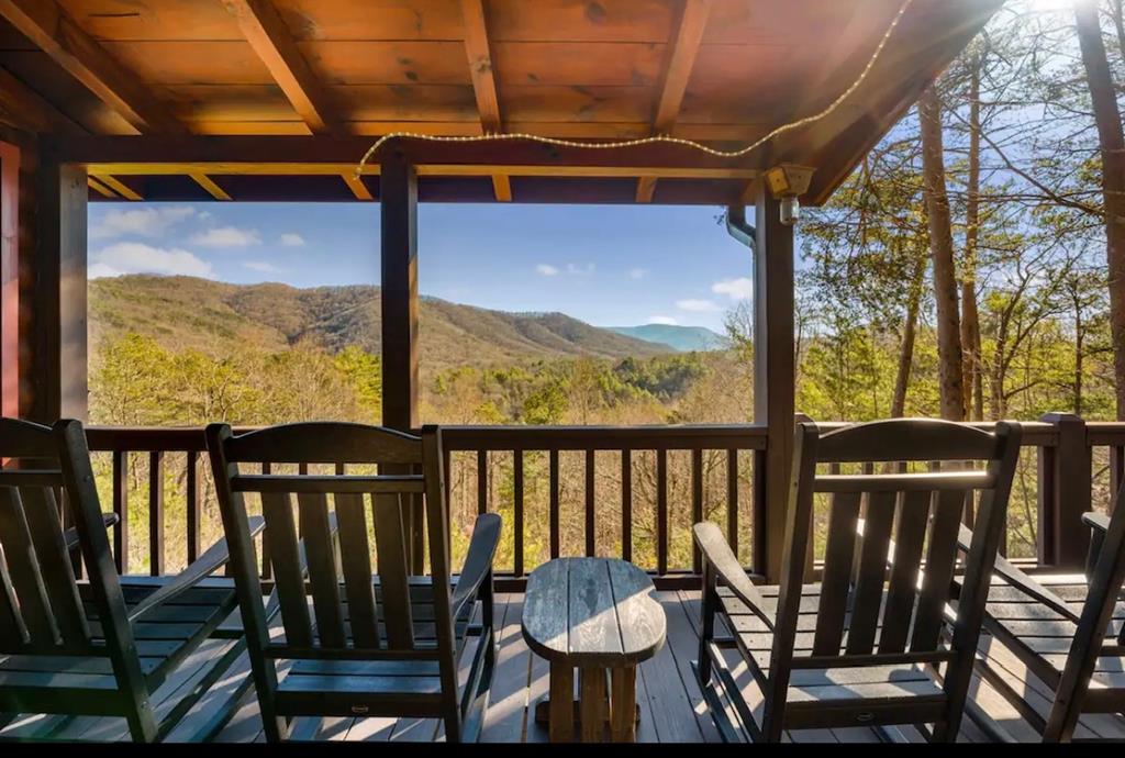 367 Laurel Mountain Road Blue Ridge, GA 30513 - Photo 7 of 57 Gallery Image 7