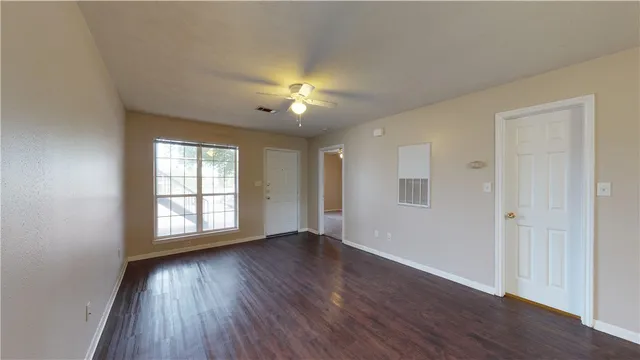 $1,100 | 1511 Hollow Hill Drive, Unit A, Bryan, TX 77802