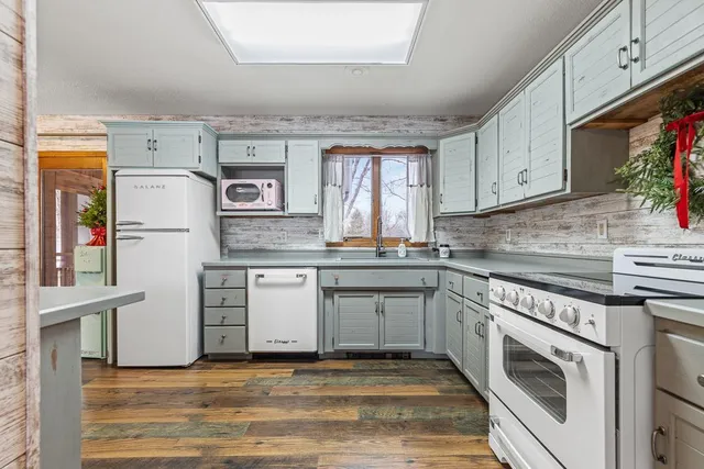 $285,000 | 1104 Cheryl Avenue, Marshall, MN 56258