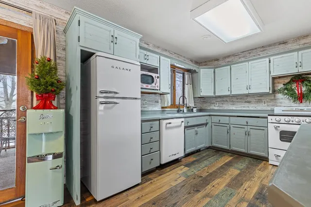 $275,000 | 1104 Cheryl Avenue, Marshall, MN 56258