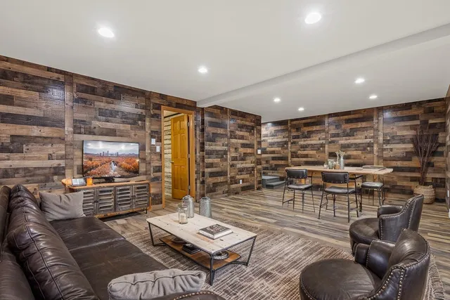 $285,000 | 1104 Cheryl Avenue, Marshall, MN 56258