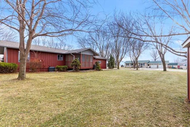 $285,000 | 1104 Cheryl Avenue, Marshall, MN 56258