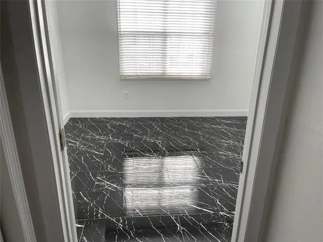 $415,000 | 501 Knights Run Avenue, Unit 2106, Tampa, FL 33602