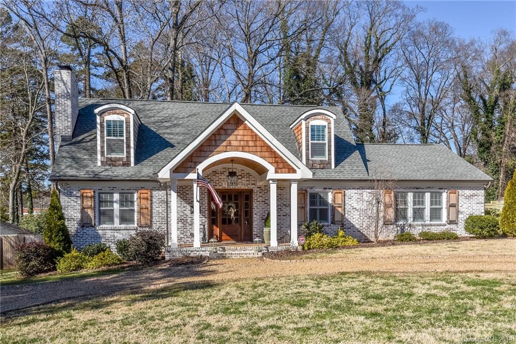 1439 Crystal Road Charlotte, NC 28205 - Photo 1 of 33 Gallery Image 1