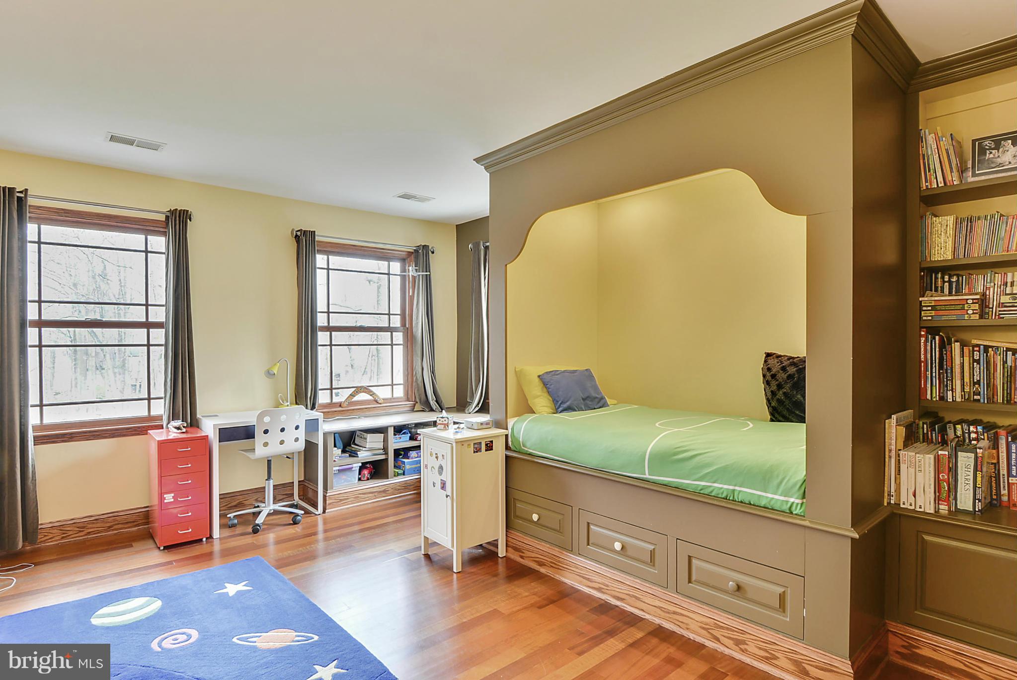 11605 Deer Forest Road Reston, VA 20194 - Photo 13 of 30 Bedroom 2