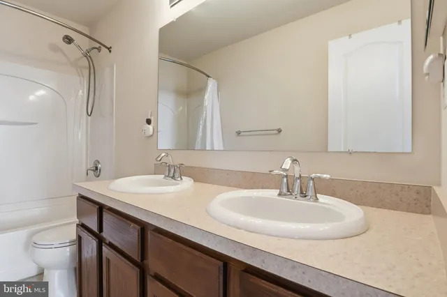 $239,900 | 2164 Golden Eagle Drive, York, PA 17408