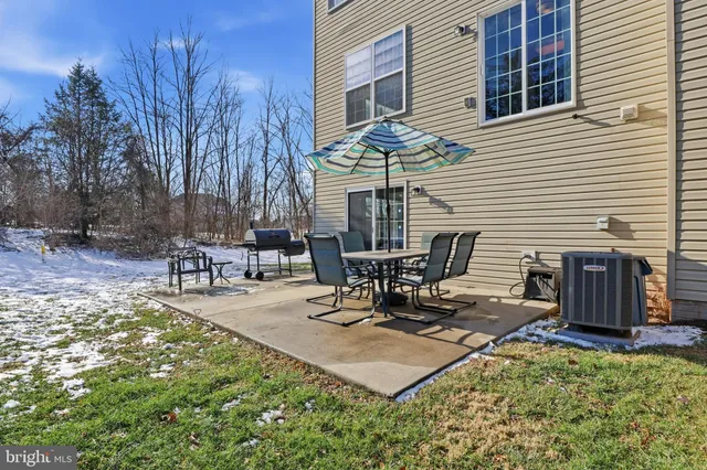 $239,900 | 2164 Golden Eagle Drive, York, PA 17408