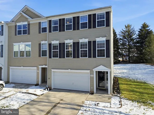 $239,900 | 2164 Golden Eagle Drive, York, PA 17408