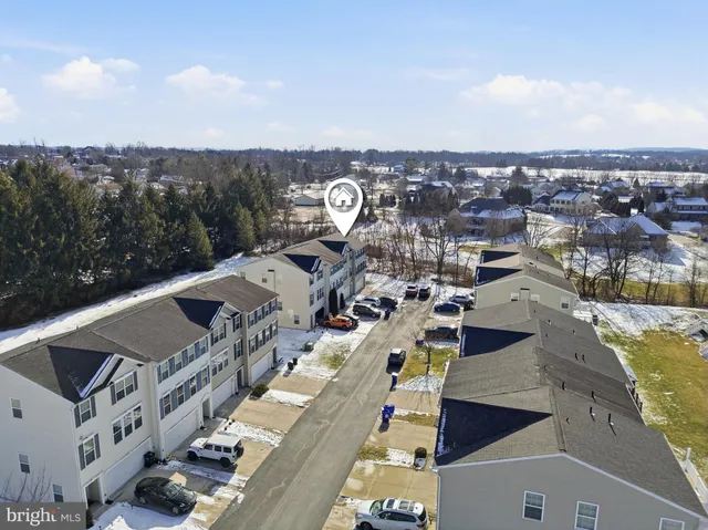 $239,900 | 2164 Golden Eagle Drive, York, PA 17408