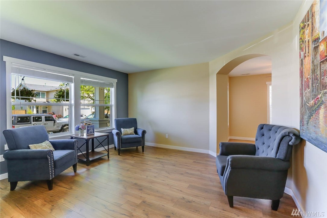 16927 Southeast 183rd Place Renton, WA 98058 - Photo 3 of 31 Gallery Image 3