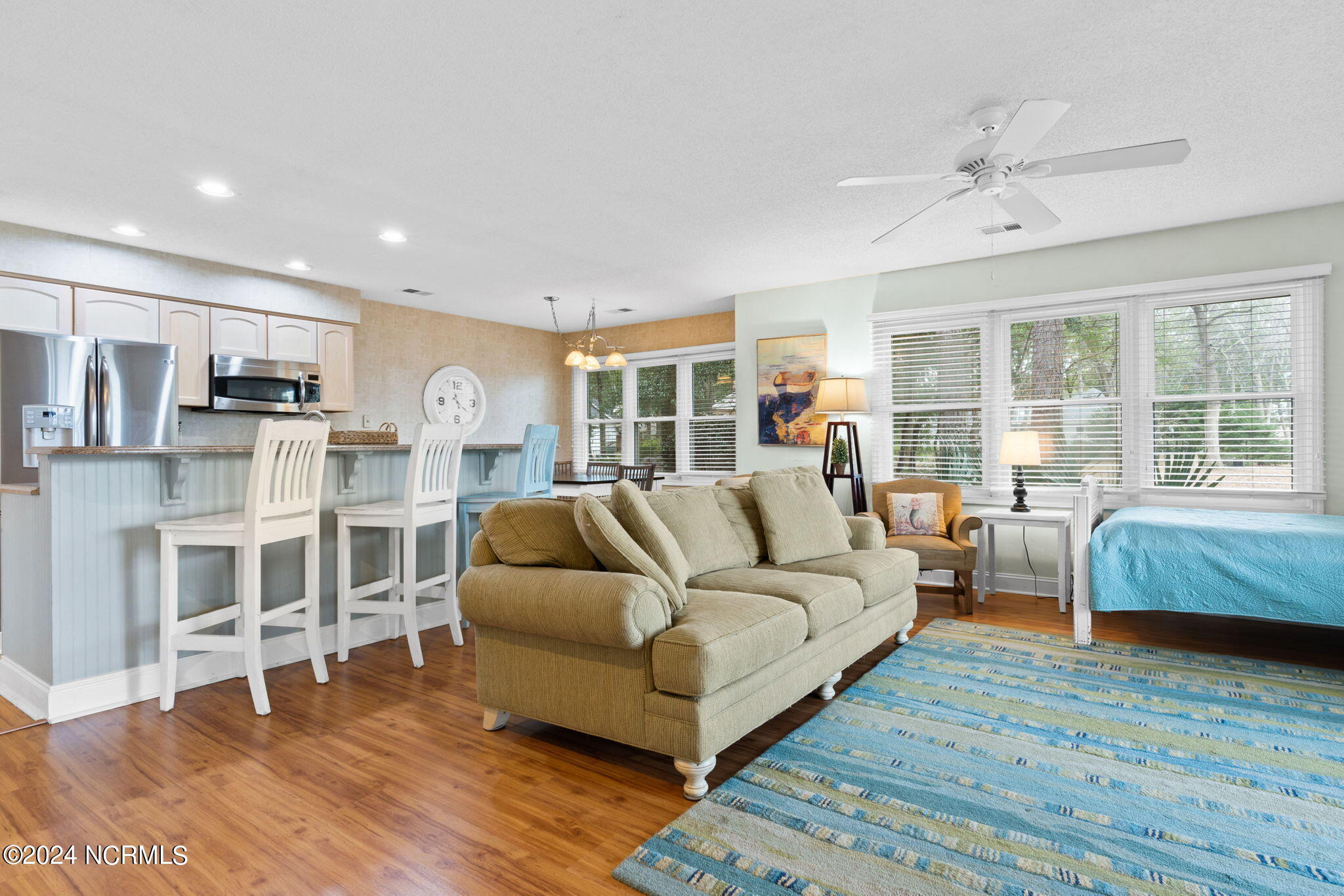 227 Clubhouse Road, Unit 1 Sunset Beach, NC 28468 - Photo 9 of 79 www.kahunaphoto.com (22 of 41)