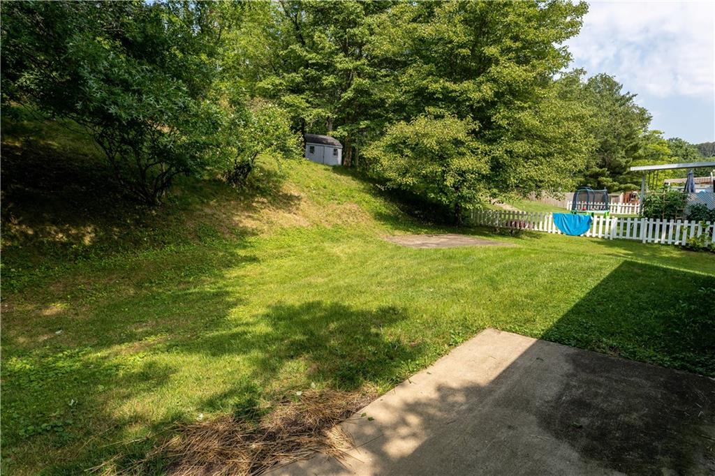 124 Fox Run Road Cranberry Township, PA 16066 - Photo 24 of 25 Gallery Image 24